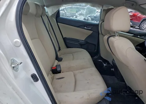 2017 Honda Civic Lx z USA, uszkodzony, nr VIN 2HGFC2F55HH565787